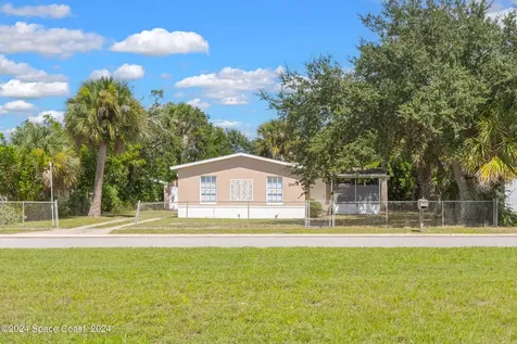 1141 Bonita Court NE Palm Bay FL 32905