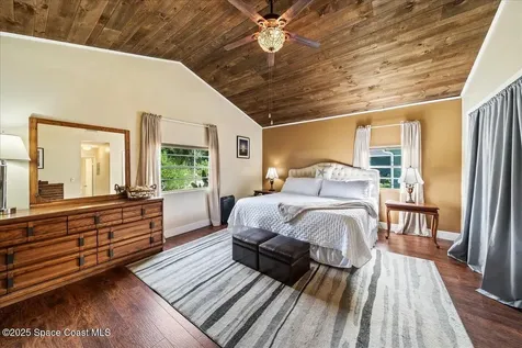 942 Douglas Street SE Palm Bay FL 32909