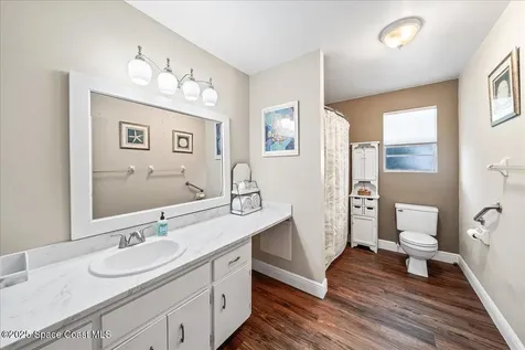 942 Douglas Street SE Palm Bay FL 32909