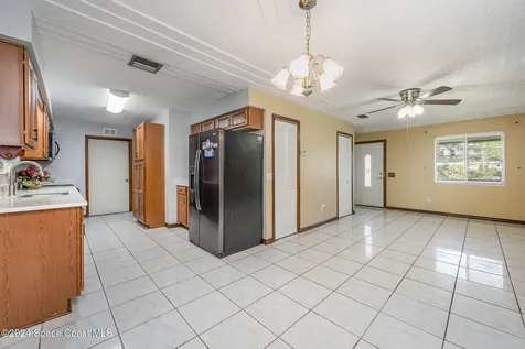 112 Americana Boulevard NW Palm Bay FL 32907