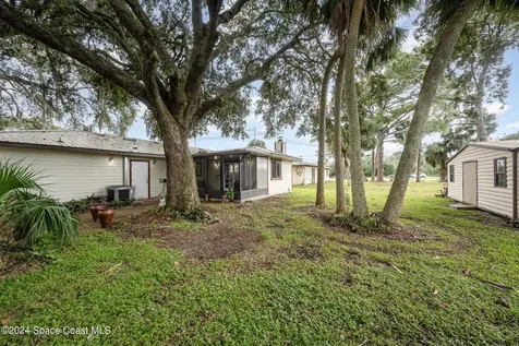 112 Americana Boulevard NW Palm Bay FL 32907