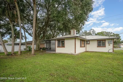 112 Americana Boulevard NW Palm Bay FL 32907