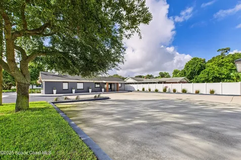 390 Poinciana Drive Melbourne FL 32935