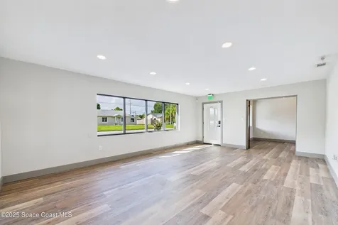 390 Poinciana Drive Melbourne FL 32935