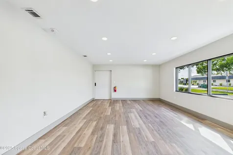 390 Poinciana Drive Melbourne FL 32935