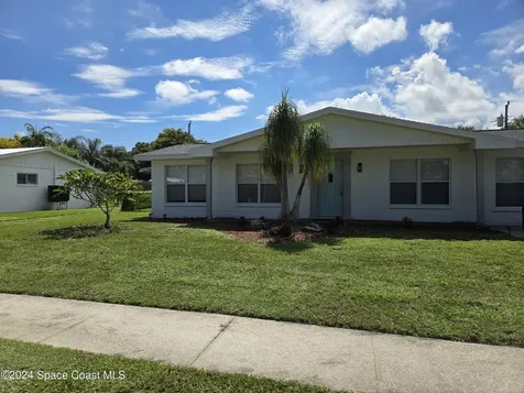 2419 Lakeview Drive Melbourne FL 32935
