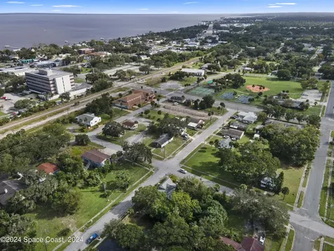 702 Palmetto Street Titusville FL 32796