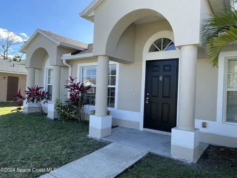 784 Munich Street NW Palm Bay FL 32907