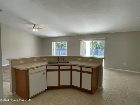 784 Munich Street NW Palm Bay FL 32907