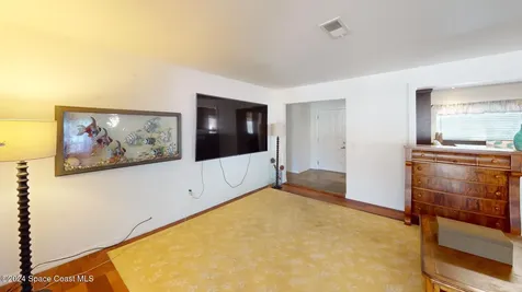 27 Indian Village Trail Cocoa Beach FL 32931