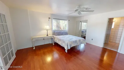 27 Indian Village Trail Cocoa Beach FL 32931