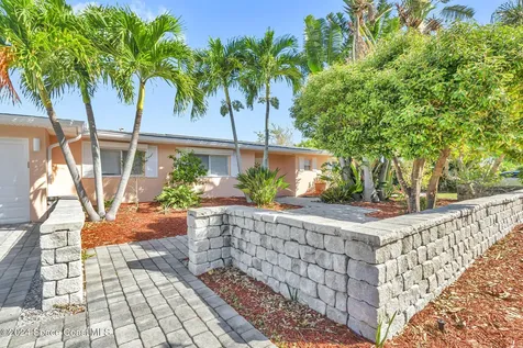 27 Indian Village Trail Cocoa Beach FL 32931