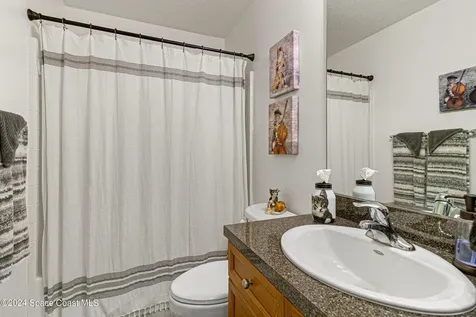 931 Pandora Road SE Palm Bay FL 32909