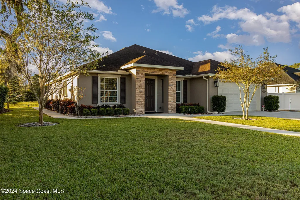 4505 London Town Road Titusville FL 32796