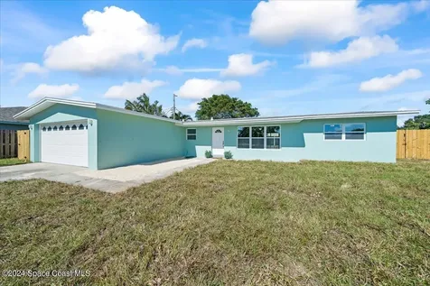 1214 Yacht Club Boulevard Indian Harbour Beach FL 32937