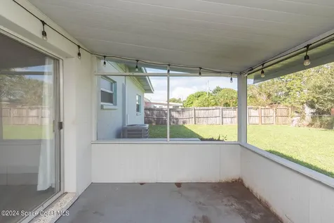 250 Willow Avenue Merritt Island FL 32953