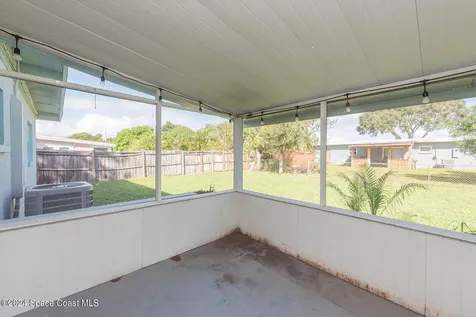 250 Willow Avenue Merritt Island FL 32953