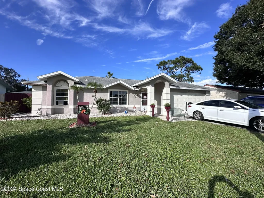 2037 Clover Street NE Palm Bay FL 32905