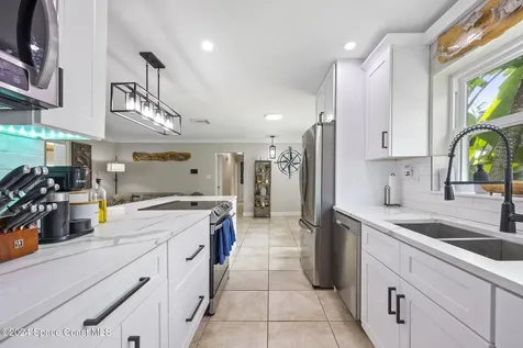 349 W Arlington Street Satellite Beach FL 32937