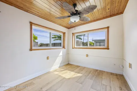 349 W Arlington Street Satellite Beach FL 32937