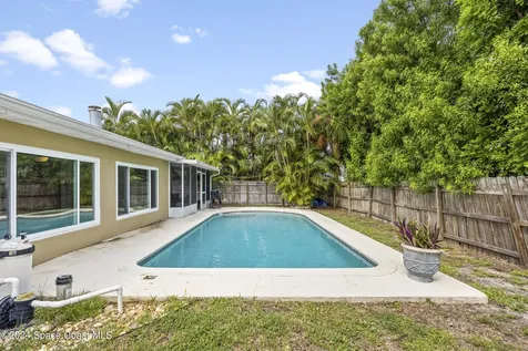 349 W Arlington Street Satellite Beach FL 32937