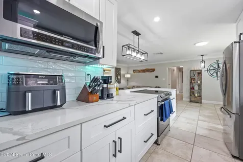 349 W Arlington Street Satellite Beach FL 32937