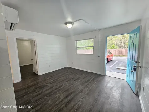 1404 S Deleon Avenue Titusville FL 32780
