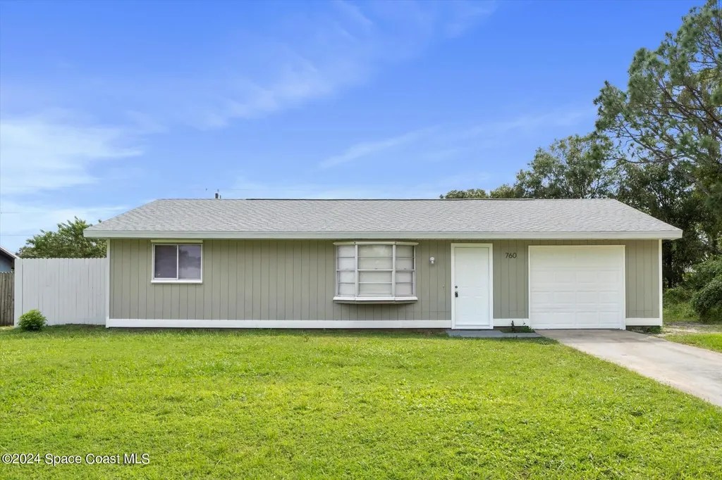 760 Avalon Street SE Palm Bay FL 32909