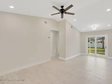 813 Santo Domingo Avenue SW Palm Bay FL 32908