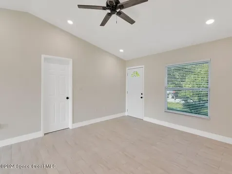 813 Santo Domingo Avenue SW Palm Bay FL 32908