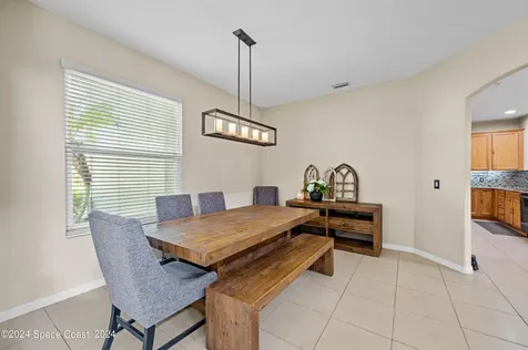 555 Hiking Trail Melbourne FL 32904