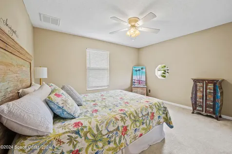 555 Hiking Trail Melbourne FL 32904