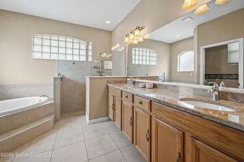 555 Hiking Trail Melbourne FL 32904