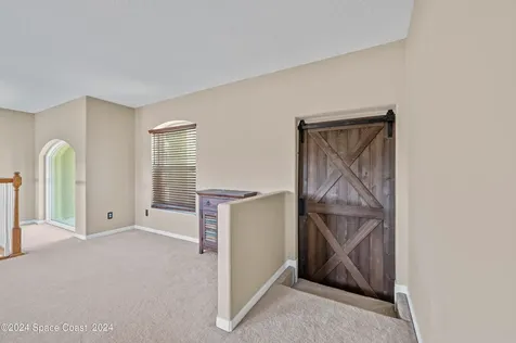 555 Hiking Trail Melbourne FL 32904