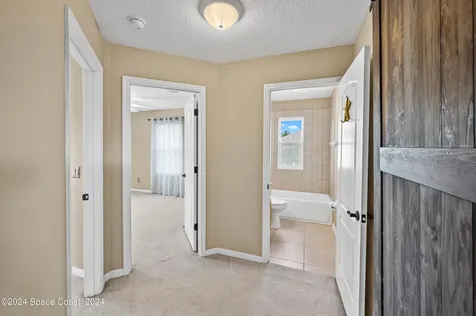 555 Hiking Trail Melbourne FL 32904