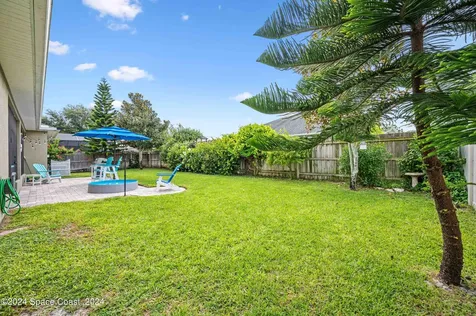555 Hiking Trail Melbourne FL 32904