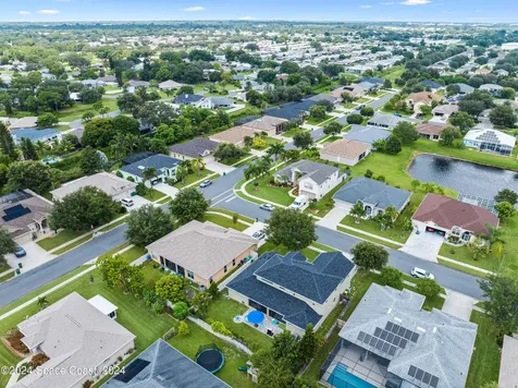555 Hiking Trail Melbourne FL 32904