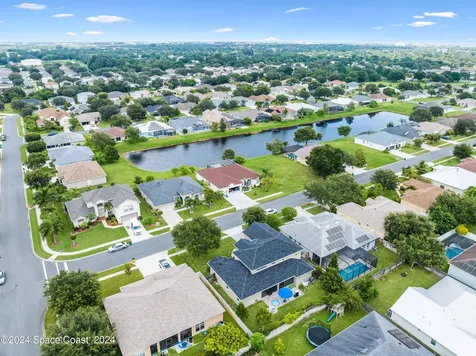 555 Hiking Trail Melbourne FL 32904