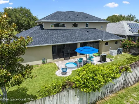 555 Hiking Trail Melbourne FL 32904