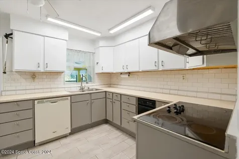 2640 Donna Drive Titusville FL 32796