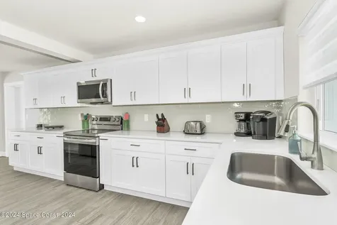 492 Dempsey Drive Cocoa Beach FL 32931