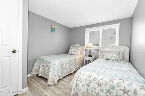 492 Dempsey Drive Cocoa Beach FL 32931