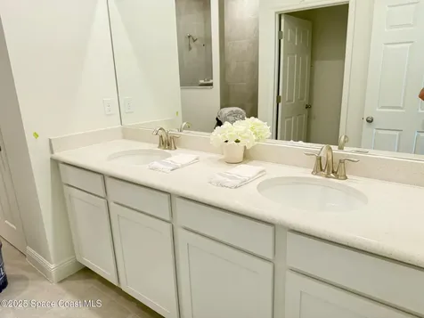 4376 Kelsey Lane Micco FL 32976