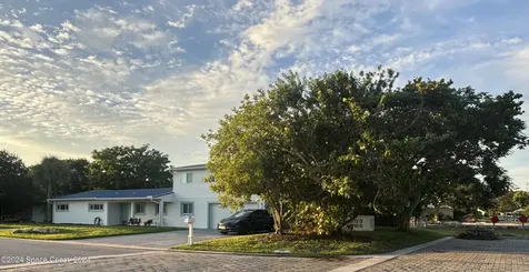 492 Dempsey Drive Cocoa Beach FL 32931