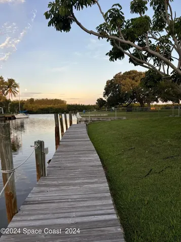 492 Dempsey Drive Cocoa Beach FL 32931