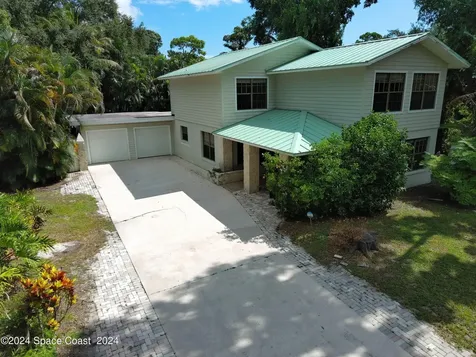4210 14th Street Vero Beach FL 32960