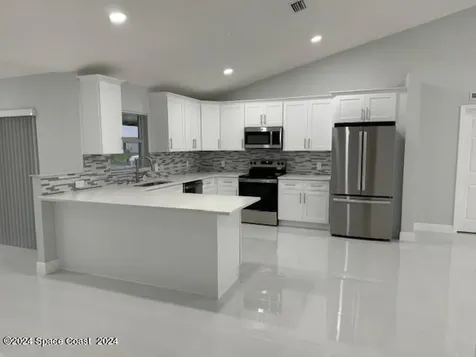709 Waikiki Avenue NW Palm Bay FL 32907