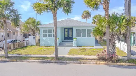 128 S Wild Olive Avenue Daytona Beach FL 32118
