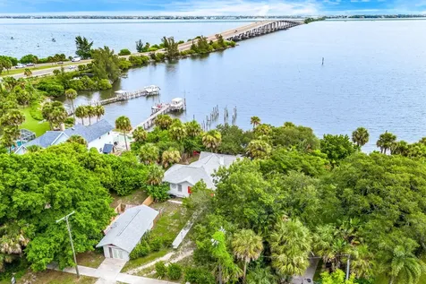 1365 Pineapple Avenue Melbourne FL 32935