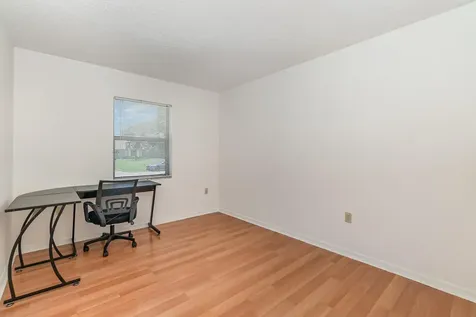 569 Balcom Terrace SE Palm Bay FL 32909